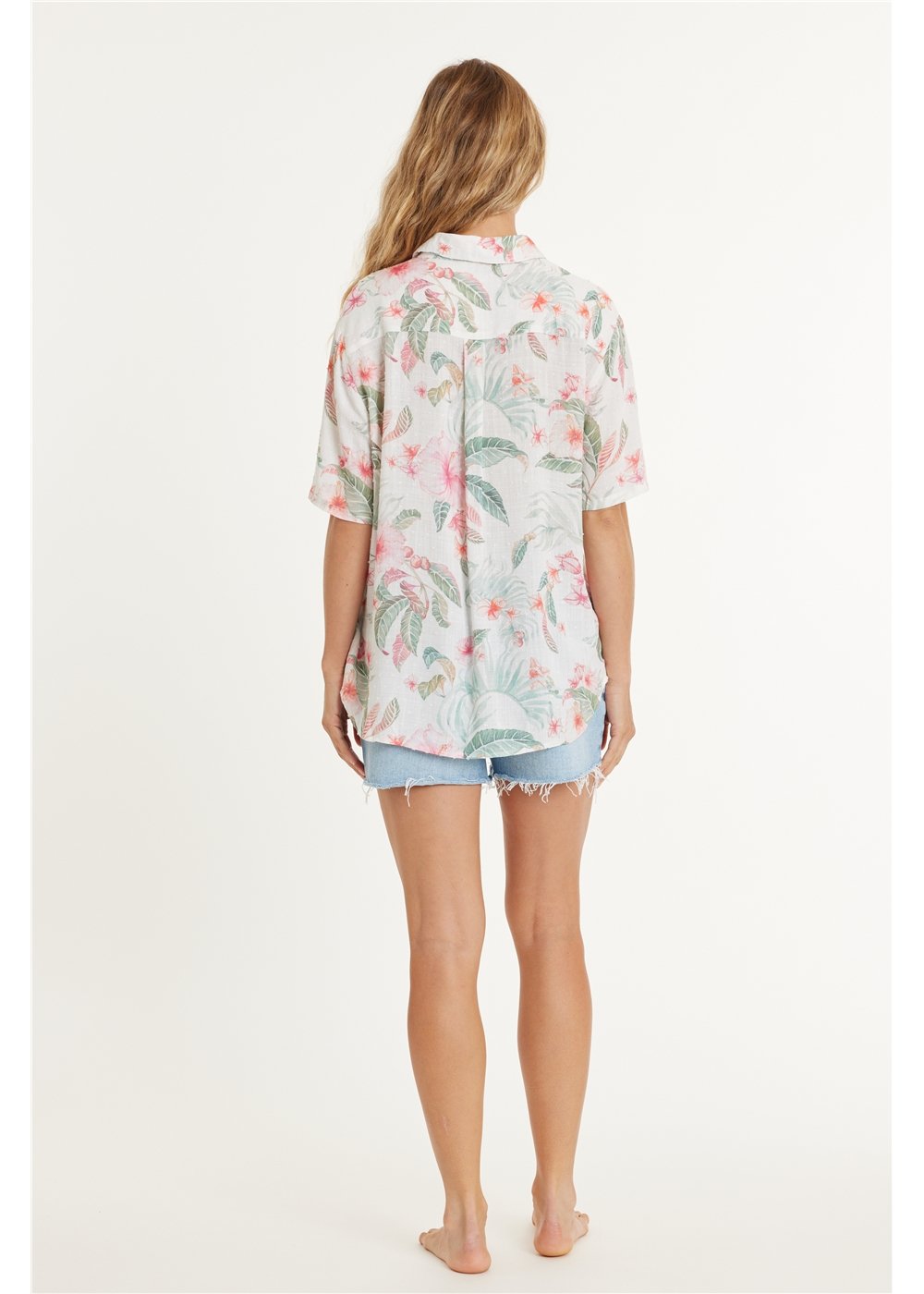 CABANA SHORT SLEEVE WOVEN TOP