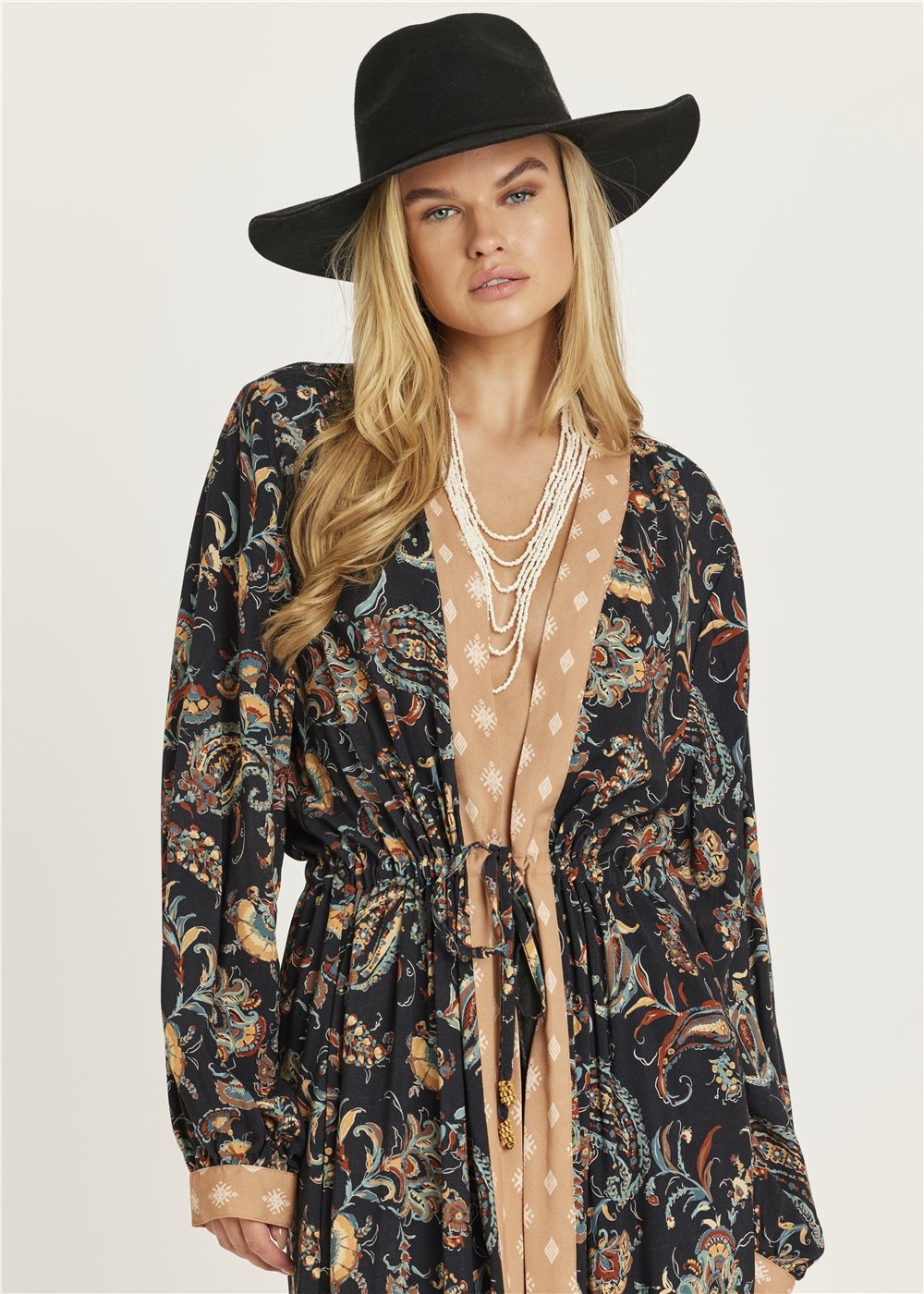 ZAHARA LONG SLEEVE WOVEN KIMONO