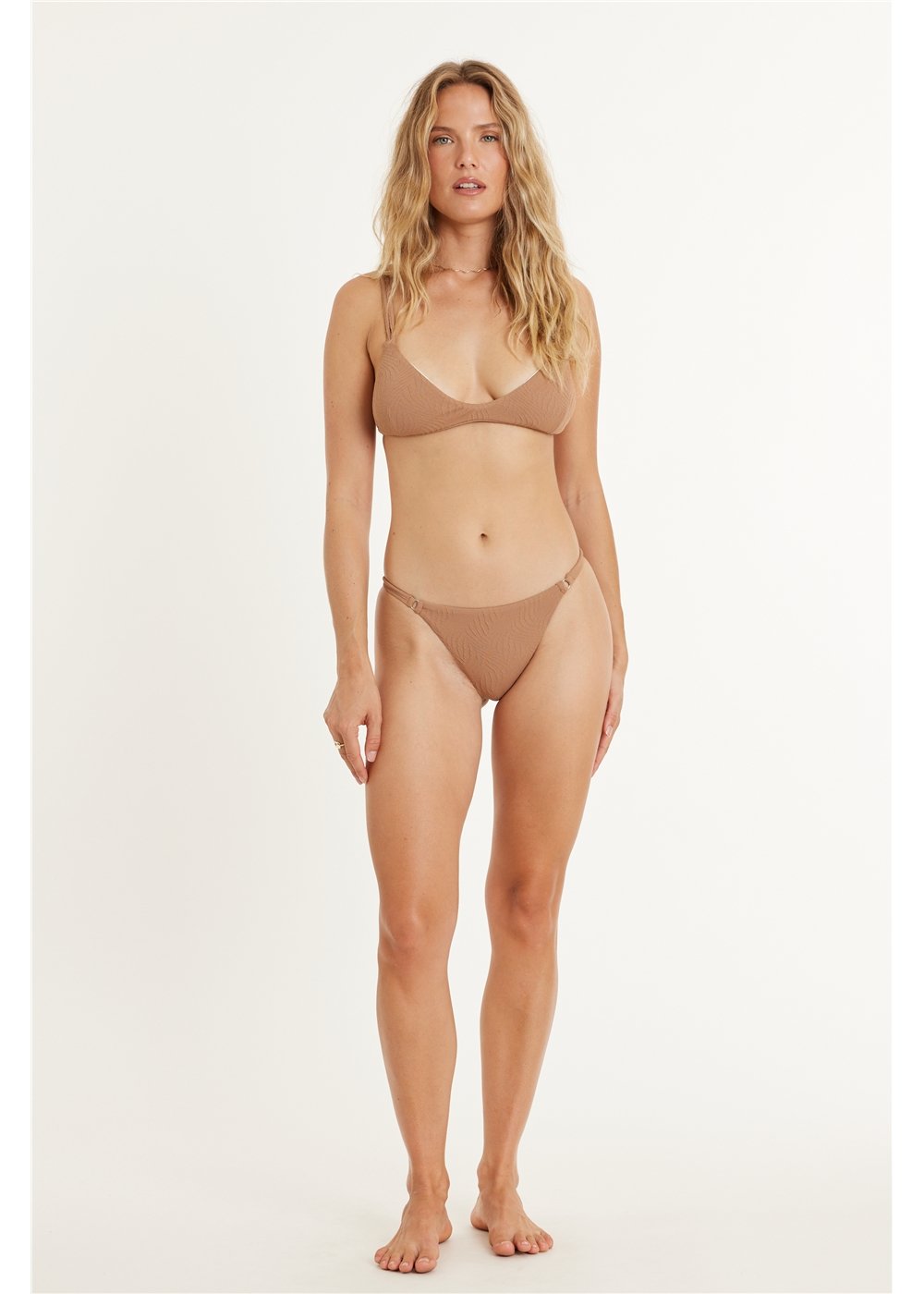 WAVY COLLETTE BRALETTE