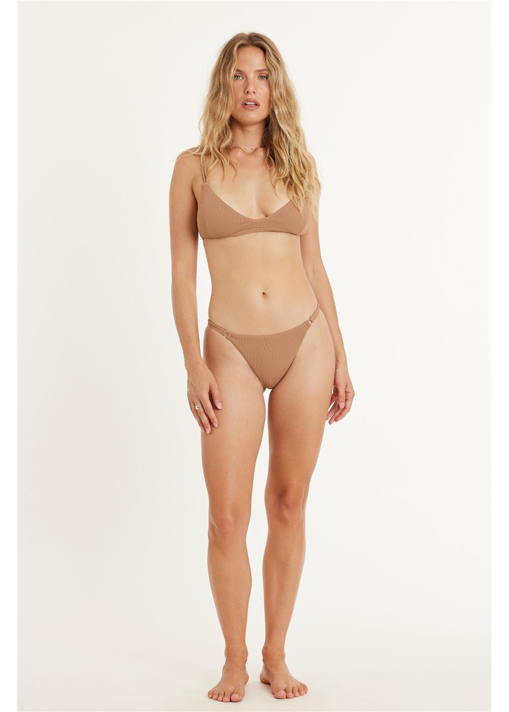 WAVY COLLETTE BRALETTE