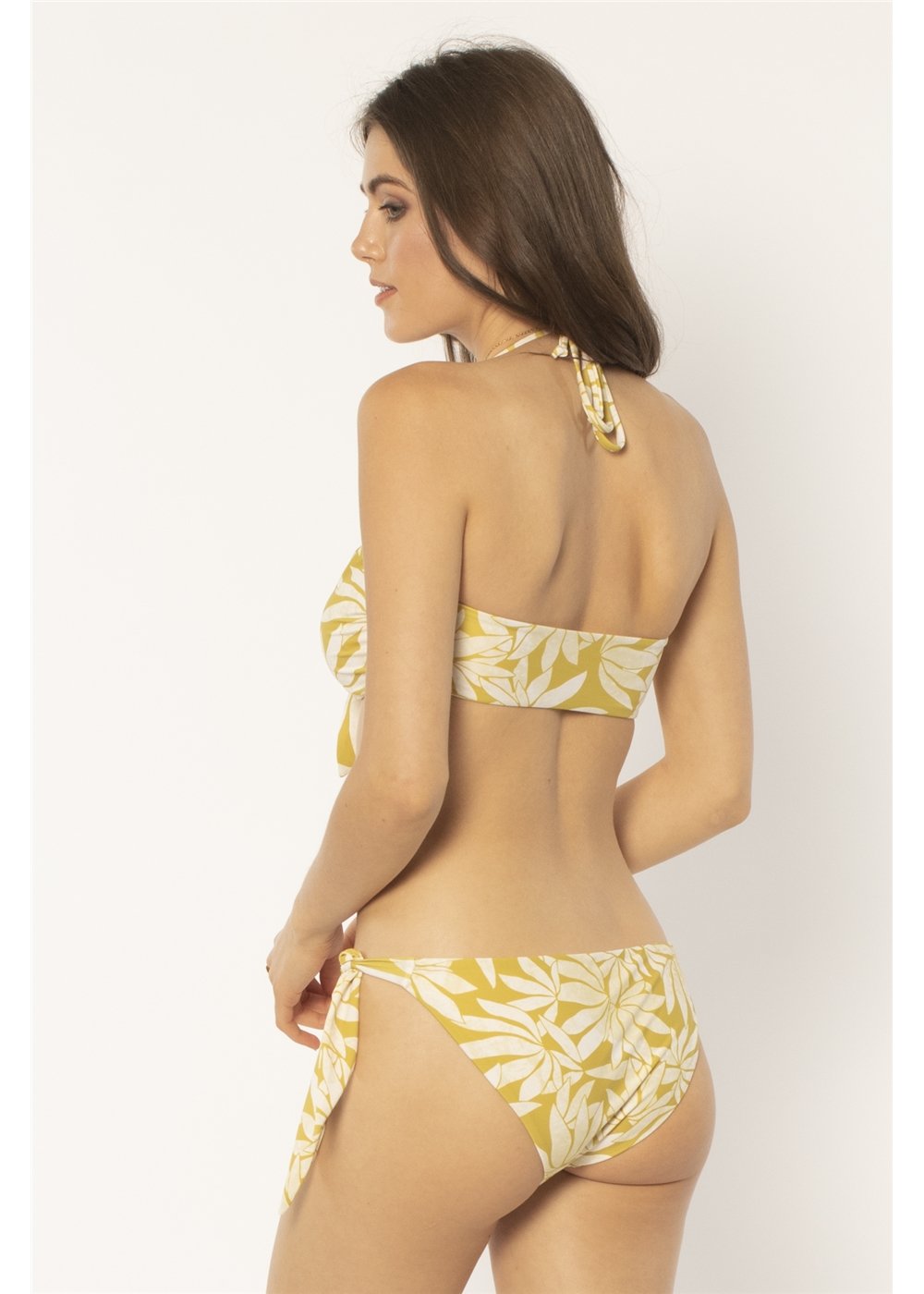 Amuse Society Women's bamboo agave luna bandeau. Rear View.
